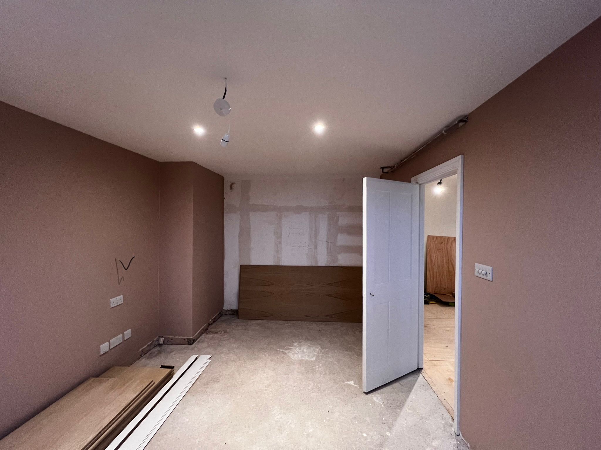 Bedroom plastering and decoration — Seaford